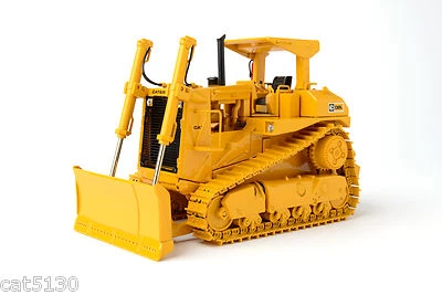 Caterpillar D9L Dozer w/ Pusher Blade - 1/48 - CCM - Diecast - 500 Made - Image 1 of 2