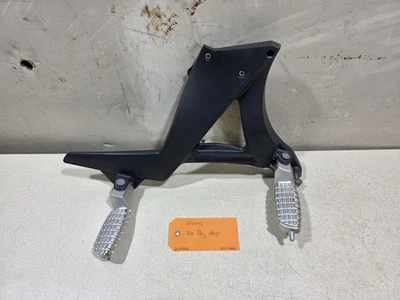 Buell Ulysses XB12X XB12XT 右侧脚钉踏板支架组件 #NV-206 — 第 1/4 张图片