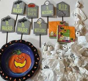 Halloween Party Lot: Ghosts/candy Bowl/napkins/ Yard Decor - Picture 1 of 5