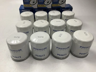(12) Premium Guard PG4612 Engine Oil Filter - Image 1 of 3
