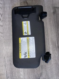2022 - 2025 SUBARU FORESTER FRONT LEFT DRIVER SIDE SUN VISOR SUNVISOR OEM - Picture 1 of 6