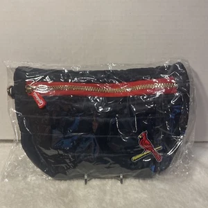 ST. LOUIS CARDINALS 2024 GÜRTELTASCHE 8-18-24 SGA NEU IM KARTON! - Bild 1 von 4