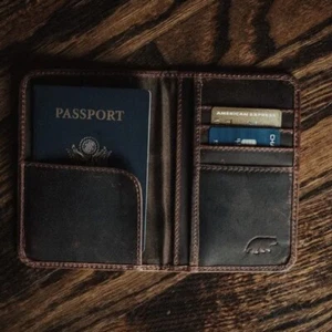 Kodiak Buffalo Leather Passport Wallet - Picture 1 of 6
