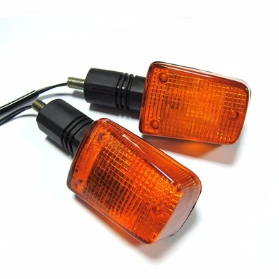 2 x Front Turn Signal Lights For Suzuki DR650SE DR650S RF900R RF600R  Indicators - Image 1 of 4