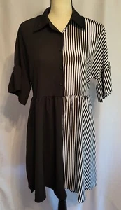 Black & White Striped Asymmetrical Collared Dress/Tunic size M Avant Garde! - Picture 1 of 8