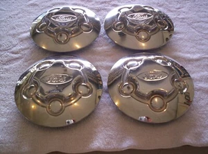 03-11 Ford Crown Vic P71 Police Car (4) OEM Center Caps 3W731A096BA - Picture 1 of 1