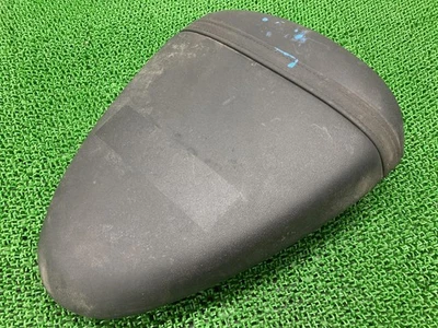 Asiento tándem Suzuki TL1000R usado (02FA) (VT52A) - perfecto para reparaciones o reacondicionamiento... Foto 1 de 4