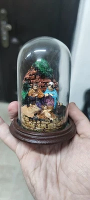 Presepe Artigianale vintage campana di vetro gesù giuseppe maria religione - Immagine 1 di 4