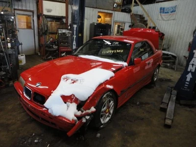 Driver Fuel Pump Assembly Thru 12/94 Fits 92-95 BMW 318i 356950 - Image 1 of 4