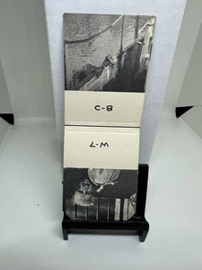 Universal Monsters Horrorscope Movie Flip Card Featuring The Creature Wolfman A - Picture 1 of 2