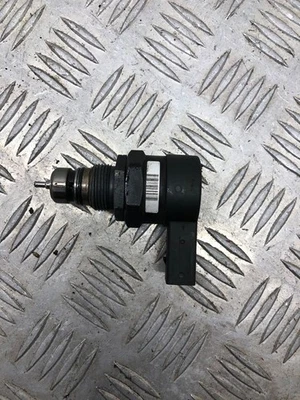 BMW 5 E60 E61 2006 Régulateur de pression de carburant 0281002481 Diesel 170kW - Photo 1/4