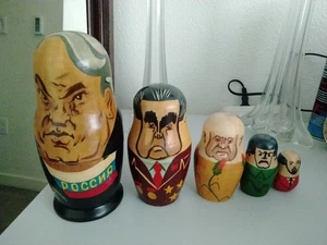 Vintage Russian Leaders Nesting Dolls - Set of 5 - - Picture 1 of 2