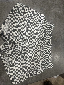 SO Girls  M(8) Checkered Print Shorts. Good Condition - Picture 1 of 8