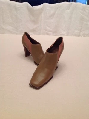 Coup d'etat Studio Short Ankle Boots Light Brown Women's Size 6.5M Shoes - Image 1 of 4