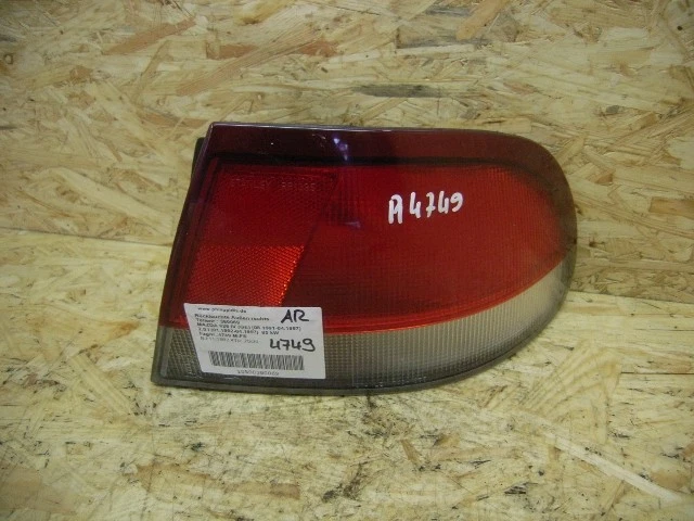 Rückleuchte Exterior Derecha Mazda 626 IV (GE) 2.0 - Imagen 1 de 2