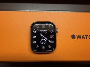 Apple Watch Hermes Series 9 41mm - Picture 1 of 14