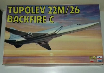 TUPOLEV TU 22 M/ 26 BACKFIRE C KIT 1/72 ESCI 9071 - Immagine 1 di 2
