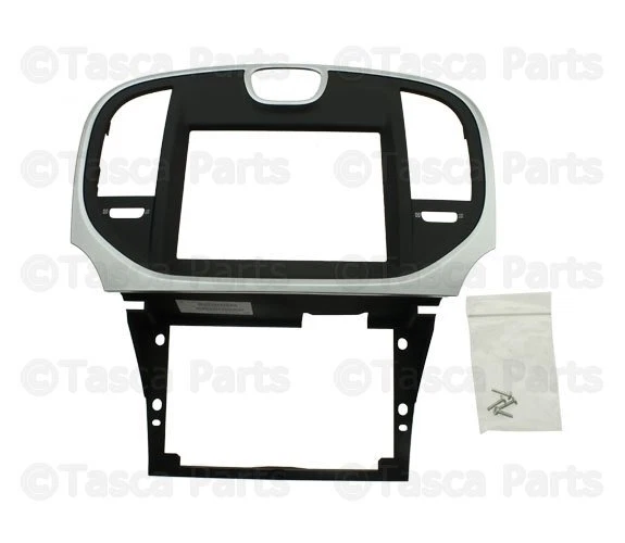 Chrysler 300 2011-2014 8,4 pulgadas Uconnect radio pantalla tablero bisel Foto 1 de 1