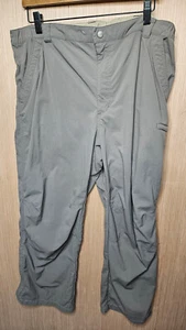 LL Bean Nylon Pants Mens Extra Large Beige Lightweight Zip Ankle Hiking Outdoors - Picture 1 of 14