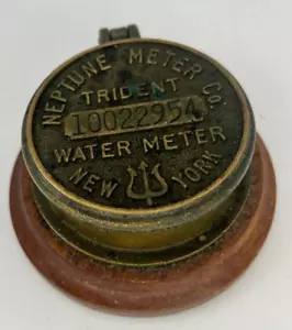 Trinket box Brass Neptune Trident Metro Meter New York Water Meter mounted wood - Picture 1 of 8
