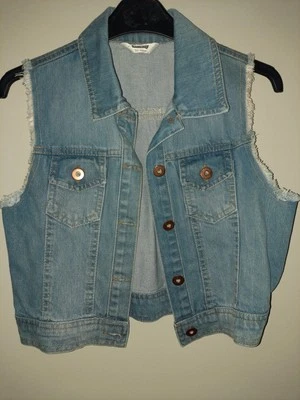 Girls Denim Sleeveless Jacket Age 12-13 From Tammy - Excellent Condition - Image 1 of 4