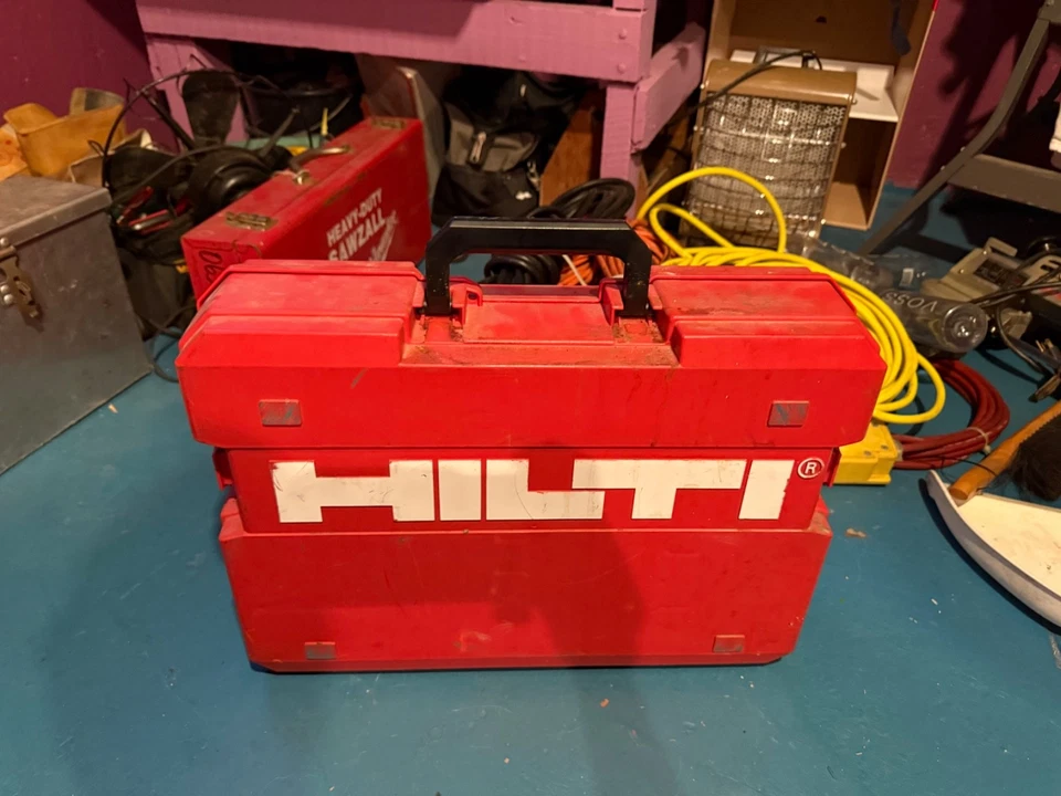 Taladro percutor Hilti TE 24 120V nunca usado funciona como debería excelente estado Foto 1 de 4