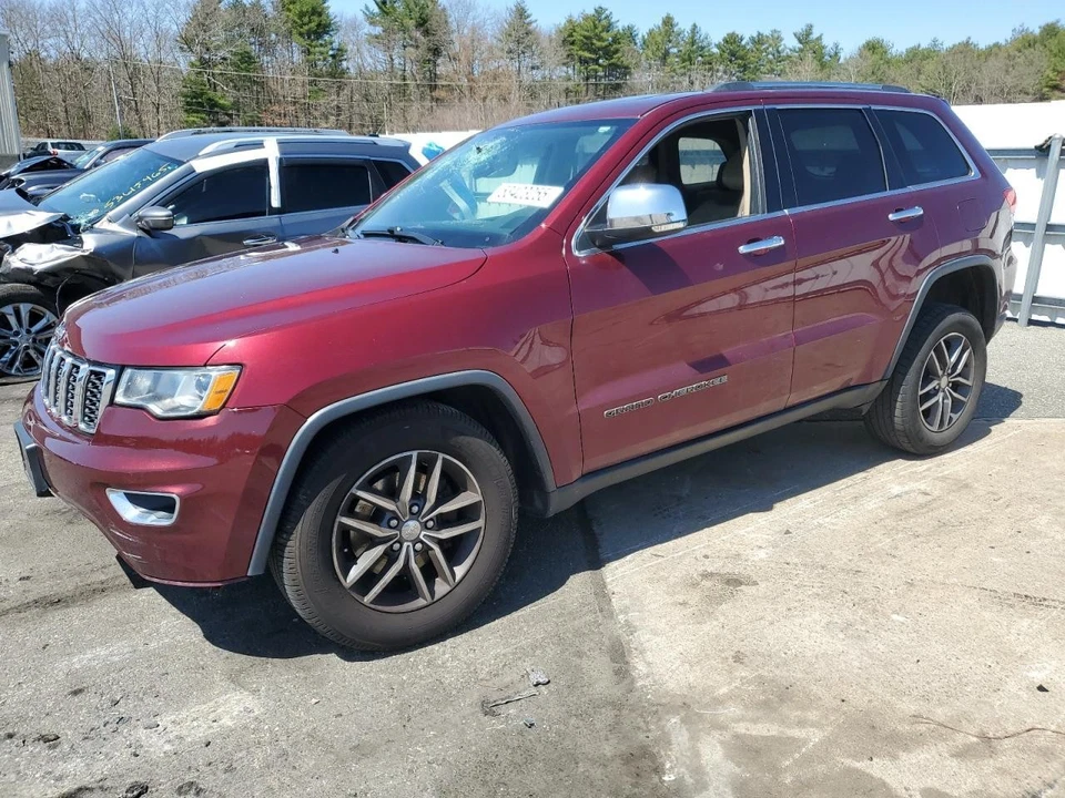 Used Rear Right Door Assembly Rear Side fits: 2017 Jeep Grand cherokee electric Foto 1 de 4