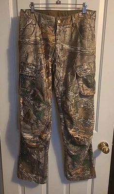 Cabela’s Real Tree Camouflage Cargo Pants Women’s Size 30 Tall Polyester Hunting - Image 1 of 4