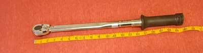 Torque Wrench Powerbuilt 1/2 Inch Drive Micrometer Ratcheting  (10-150 ftlb) - Image 1 of 4