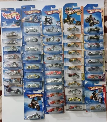 Lot of 46 1997-2014 Hot Wheels All Motorcycle Lot Various Models - Image 1 of 4