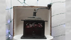 Coffee Grinder Great Vintage Condition Dovetail Construction *SEE VIDEO - Picture 1 of 12