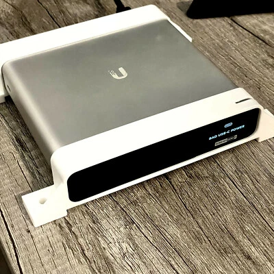Ubiquiti Unifi Cloud Key Gen2 Plus Wall Mount Bracket - Image 1 of 4