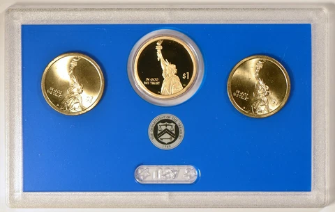 2018 Innovations Dollars Set of 3 US Mint First Year of Issue with Box for Proof Cover