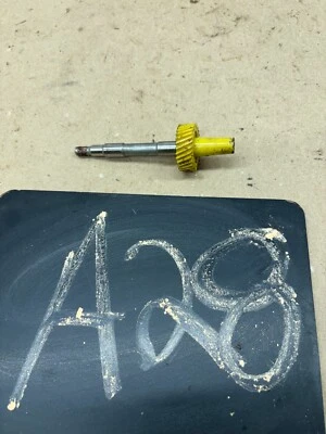 1981 86 1987 DODGE D100 D150 D350 A727 AUTOMATIC TRANSMISSION SPEEDOMETER GEAR - Image 1 of 4