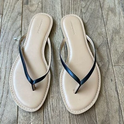 Sandalias de Tanga Banana Republic Cuero Negro Talla 9  Foto 1 de 4