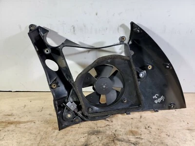 2009 08 09 Buell 1125CR 1125 OEM правый радиатор охлаждения вентилятор крышка крепление в сборе - Изображение 1 из 4
