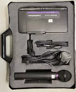 AUDIO TECHNICA Sistema de micrófono de mano ATW-202 (ATW-R200 + ATW-T202) - Imagen 1 de 19