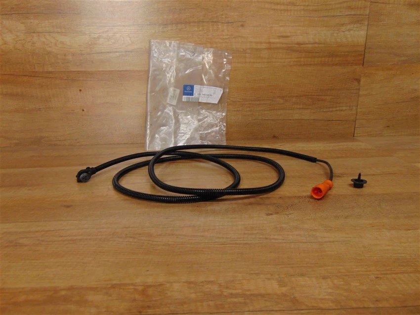 Rear Right Brake Wear Indicator Line Genuine Mercedes Truck - A0005406636 - Image 1 of 1