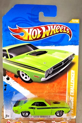 2011 Hot Wheels #12 New Models 12/50 '71 DODGE CHALLENGER Green w/Chrome 5 Spoke - Image 1 of 4