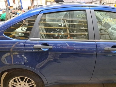 2009 Focus Right Passenger Side Rear Door Assembly Color: Blue G9 Foto 1 de 4
