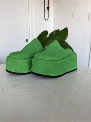 Zueco mula Free People Avery punta cerrada plataforma cuña gamuza verde 36/6 NUEVO Foto 1 de 4