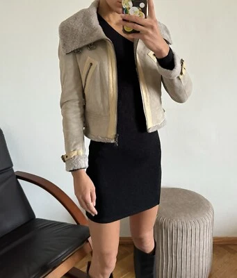 Jaqueta 3k linda autêntica Brunello Cucinelli bege shearling motociclista com zíper tamanho 38 - Imagem 1 de 4