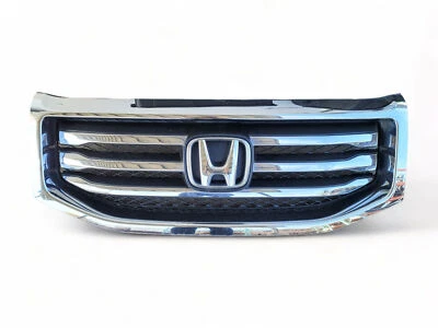 Honda Pilot 12-15 Front Grill Grille Moulding, 75101-SZA-A11, C037, OEM, 2012, 2 - Image 1 of 3