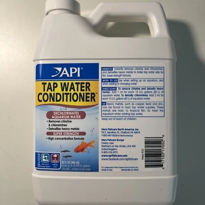 API TAP WATER CONDITIONER Aquarium Water Conditioner, 32-Ounce Brand New - Image 1 of 3