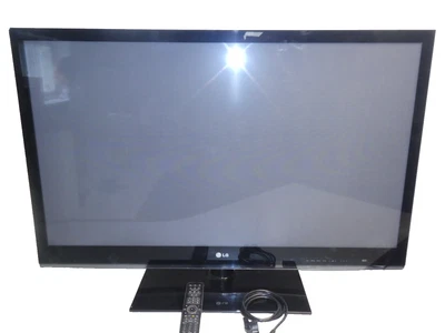 LG 50KP750 50" TV/TV al plasma incl. FB, 2 anni di garanzia - Immagine 1 di 4
