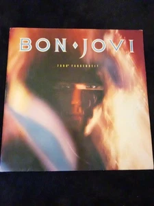 Bon Jovi - 7800 Fahrenheit Vinyl LP 1985 Polygram - Picture 1 of 4