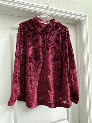 Blusa Soft Surroundings Mediana Roja Terciopelo Aplastado Forrada Manga Larga Abotonada Foto 1 de 4