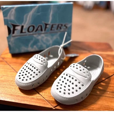 Niños Floaferes Prodigy Driver Zapatos para Agua Mocasines Sin Cordones Puerto Niebla Gris Talla 7 Foto 1 de 4