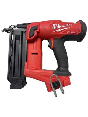Milwaukee 2746-20 M18 FUEL™ 18 Gauge Brad Nailer -- **BROKEN FOR/PARTS** - Image 1 of 4