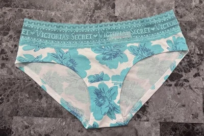 NUEVO CON ETIQUETAS BRAGAS HIPHUGGER VICTORIA'S SECRET MEDIANAS AQUA LOGOTIPO FLORAL BANDA RARA Foto 1 de 3